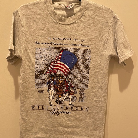 Men’s size Small Williamsburg Declaration of Independence T-Shirt, 1776 - Picture 1 of 3